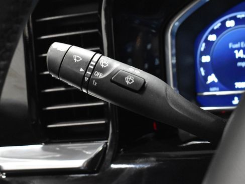 Used 2025 Chevrolet Silverado 1500 LT image 14