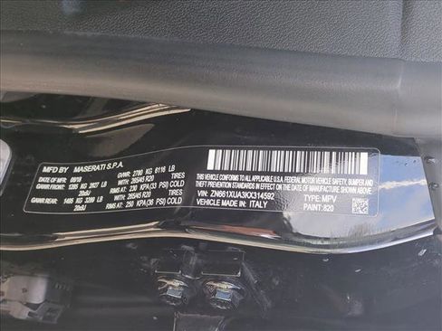 Used 2019 Maserati Levante image 21