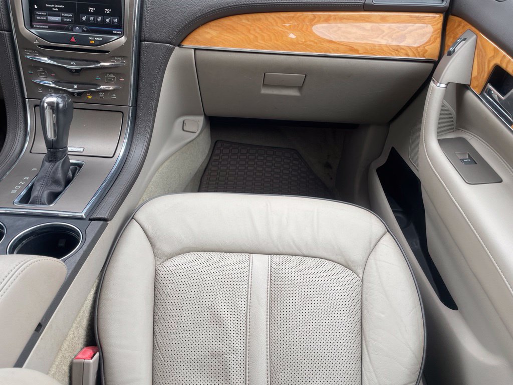 Used 2015 Lincoln MKX FWD w/ Equipment Group 102A image 24