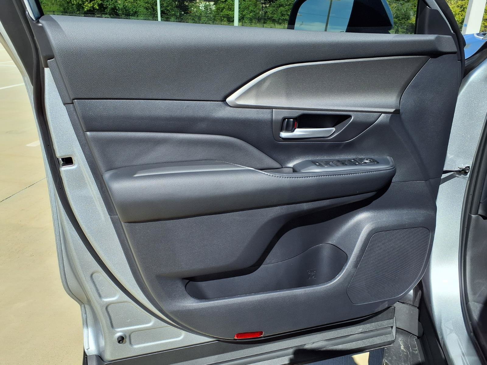 New 2026 Toyota Grand Highlander XLE FWD image 26