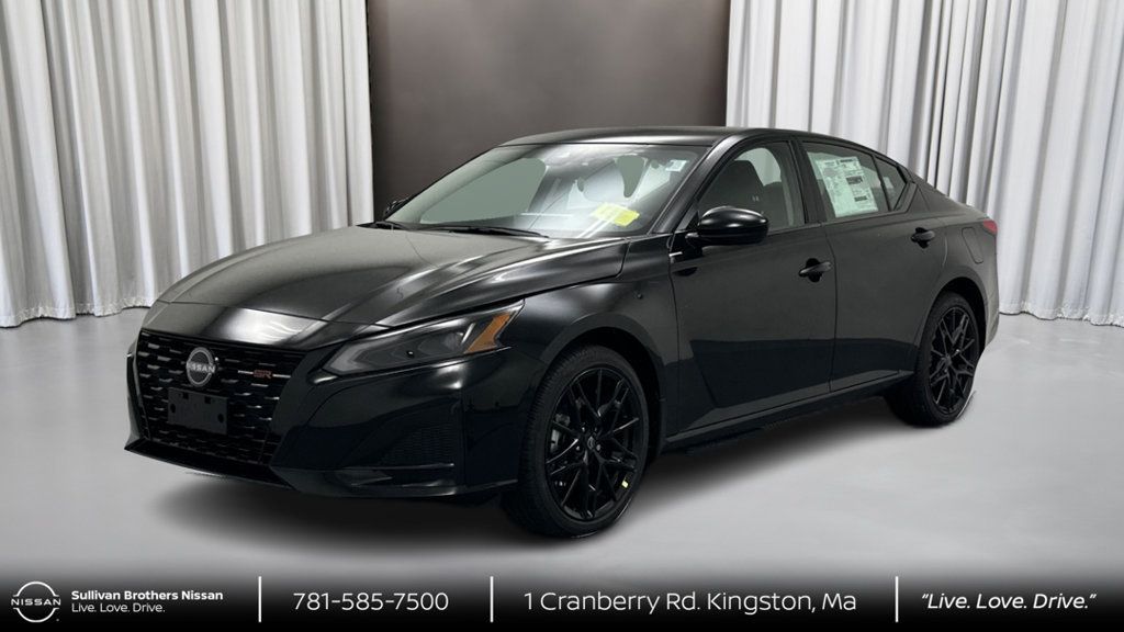New 2026 Nissan Altima 2.5 SR w/ SR Midnight Edition Package AWD/4WD image 1