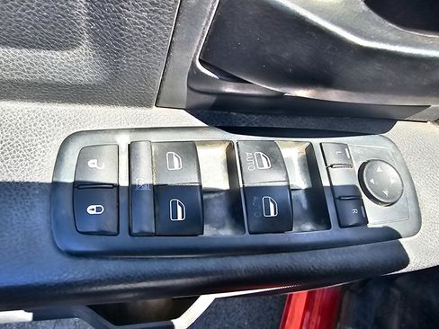 Used 2011 RAM 2500 ST w/ ST Popular Equipment Group AWD/4WD image 29