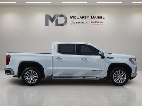 Used 2019 GMC Sierra 1500 SLT w/ SLT Premium Package AWD/4WD image 15
