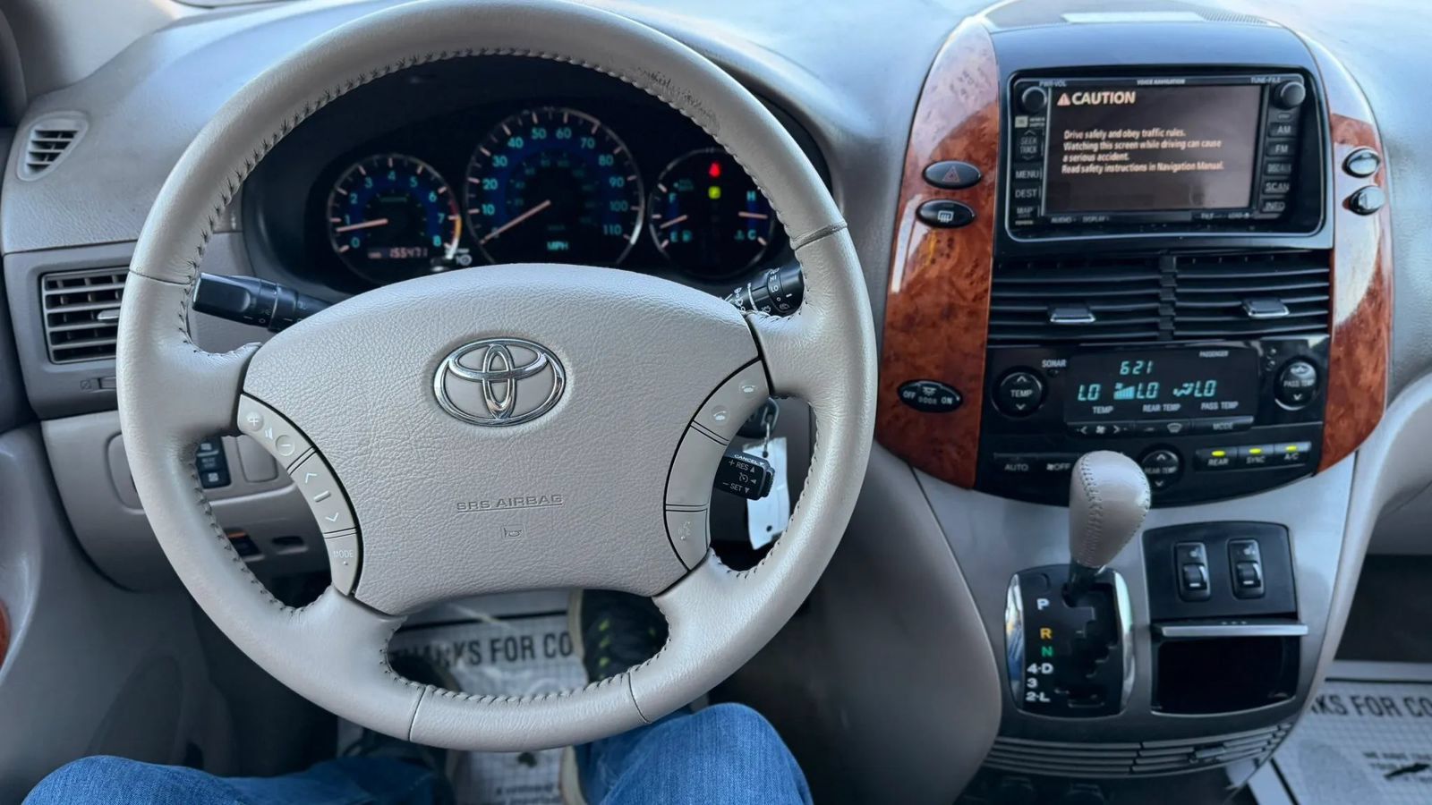Used 2008 Toyota Sienna XLE w/ Towing Prep Pkg FWD image 18