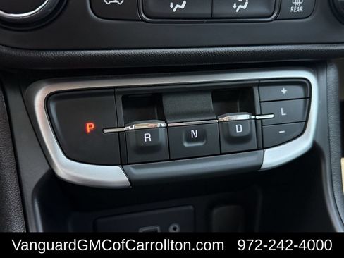 Used 2024 GMC Terrain SLE AWD/4WD image 20
