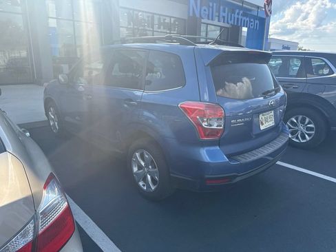 Used 2015 Subaru Forester 2.5i Limited AWD/4WD image 5