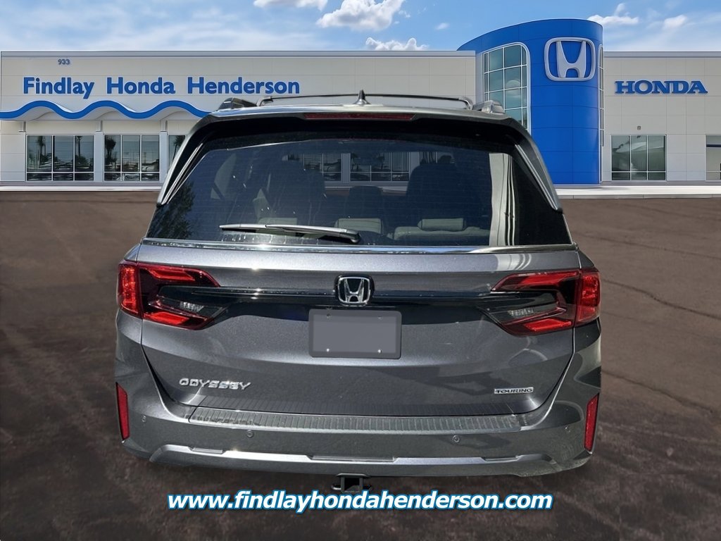 New 2027 Honda Odyssey Touring image 4