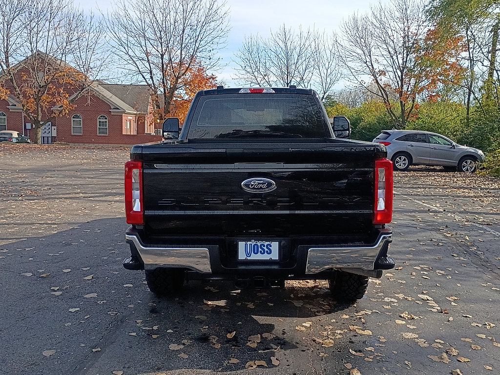 Used 2026 Ford F250 XL w/ XL Off-Road Package AWD/4WD image 4