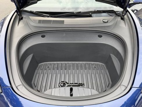 Used 2023 Tesla Model 3 Standard Range RWD image 34