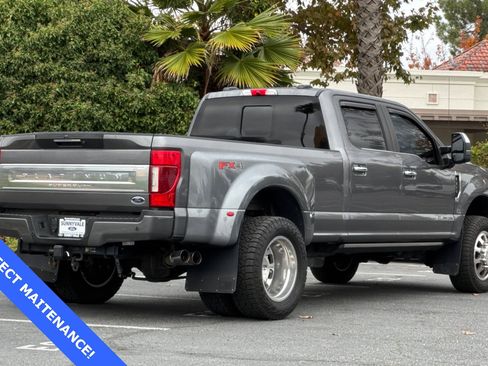 Certified 2021 Ford F350 Platinum image 4