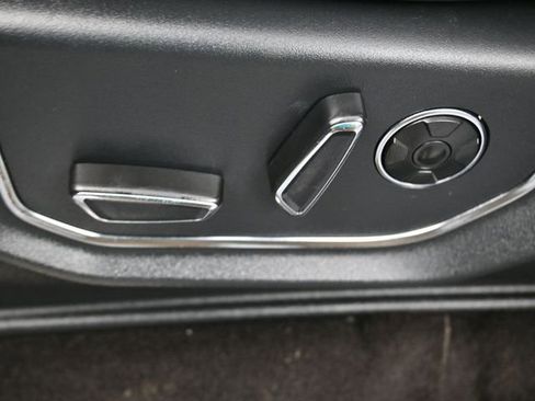 Used 2023 Ford Expedition Max Platinum image 12