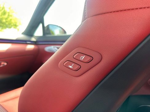 Used 2026 Genesis GV70 2.5T Sport Prestige image 16