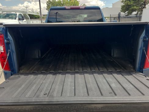 Used 2024 Chevrolet Silverado 1500 LT RWD image 27