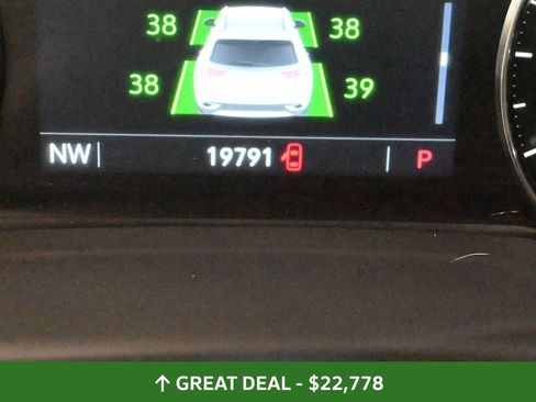 Used 2022 Buick Envision Preferred image 39