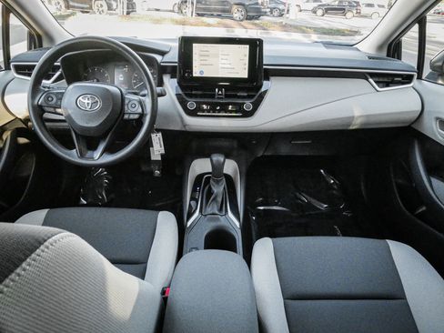 Used 2023 Toyota Corolla LE image 27