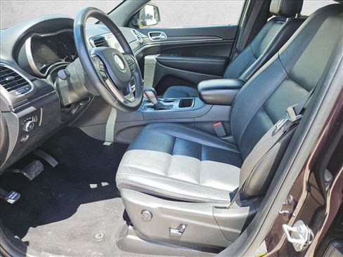 Used 2019 Jeep Grand Cherokee Limited RWD image 13