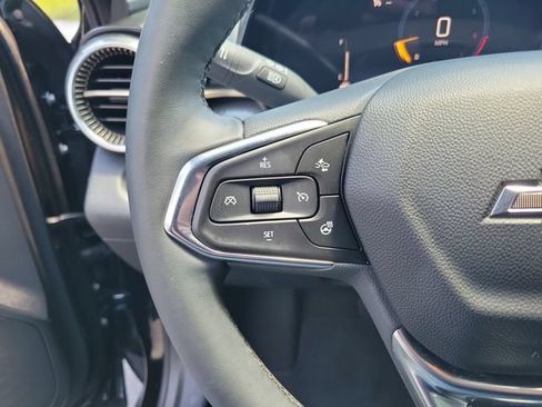 Used 2025 Chevrolet Trax ACTIV w/ Driver Confidence Package FWD image 23
