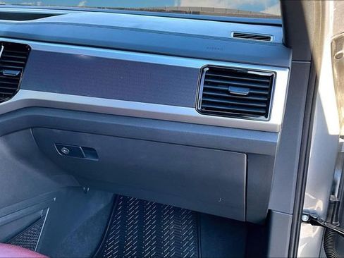 Used 2023 Volkswagen Atlas Cross Sport SEL Premium R-Line image 16