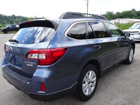Used 2015 Subaru Outback 2.5i Premium AWD/4WD image 6