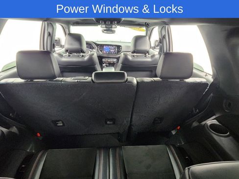 Used 2022 Dodge Durango R/T w/ Blacktop Package AWD/4WD image 19