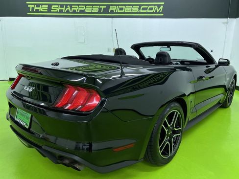 Used 2019 Ford Mustang GT Premium w/ Equipment Group 401A RWD image 10