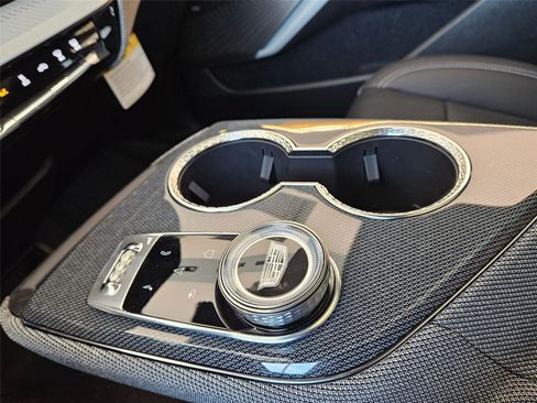 New 2026 Cadillac Optiq Sport 2 w/ LPO, Floor Liner Package AWD/4WD image 19