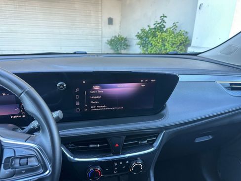 Used 2025 Buick Encore GX Preferred image 21