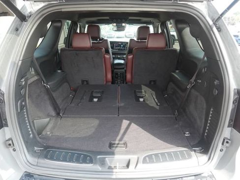 Used 2025 Dodge Durango GT AWD/4WD image 14