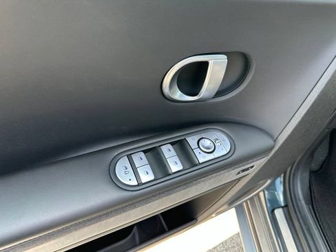 Used 2023 Hyundai Ioniq 5 Limited AWD/4WD image 19