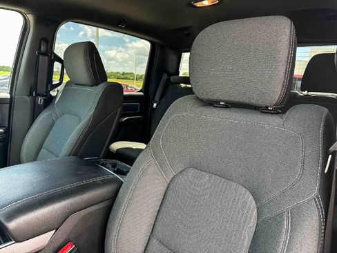 Used 2021 RAM 1500 Big Horn AWD/4WD image 14