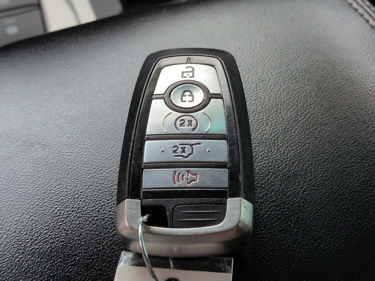 Used 2021 Ford Explorer Limited w/ Equipment Group 301A RWD image 29