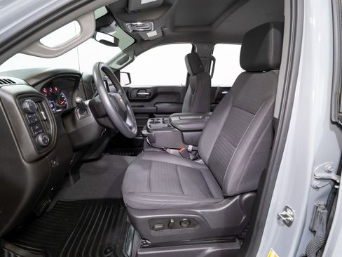 Used 2024 Chevrolet Silverado 1500 Custom image 15