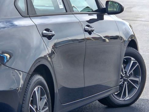 Used 2023 Kia Forte LXS image 12