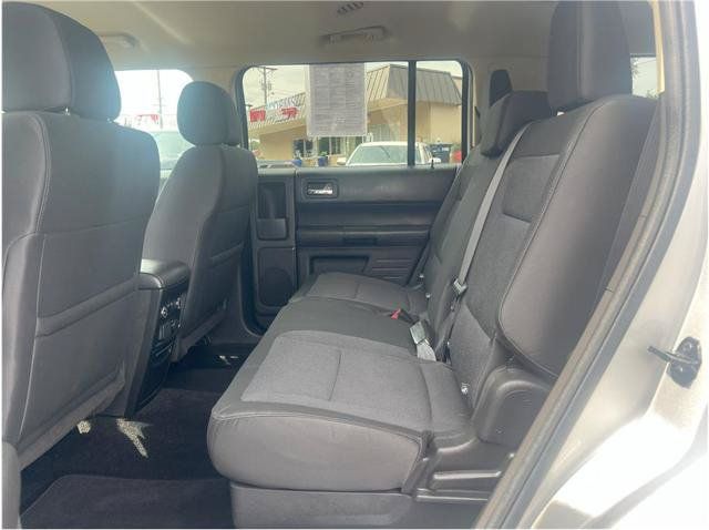 Used 2019 Ford Flex SE FWD image 9