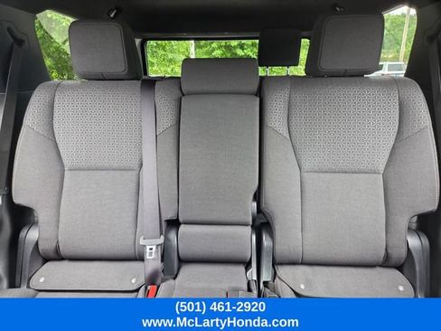 Used 2025 Toyota 4Runner SR5 AWD/4WD image 11