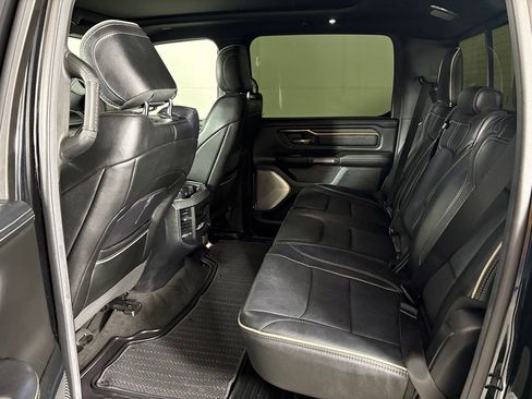Used 2020 RAM 1500 Limited w/ Black Appearance Package AWD/4WD image 38