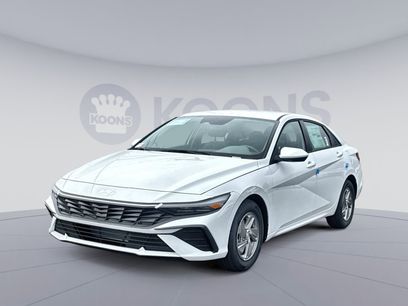 New 2026 Hyundai Elantra SE