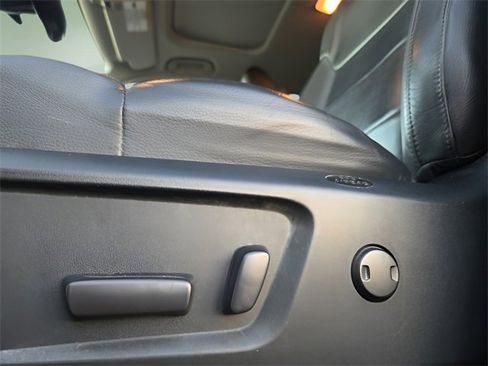 Used 2021 Toyota Tundra Limited image 16