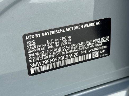 Used 2023 BMW 330e w/ M Sport Package image 28