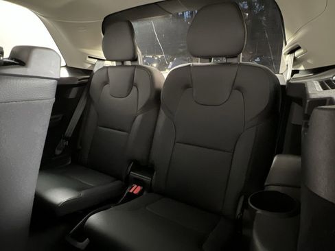 Used 2024 Volvo XC90 B6 Plus w/ Protection Package image 25