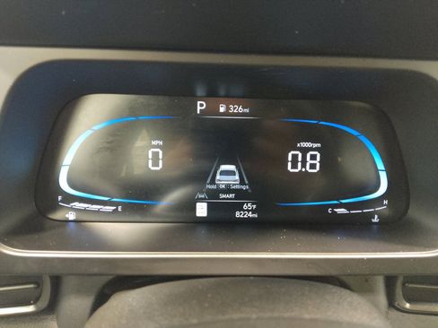 Used 2025 Hyundai Elantra Sport FWD image 23