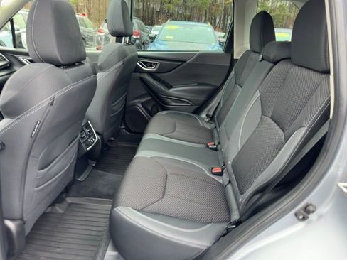 Used 2023 Subaru Forester Premium AWD/4WD image 24