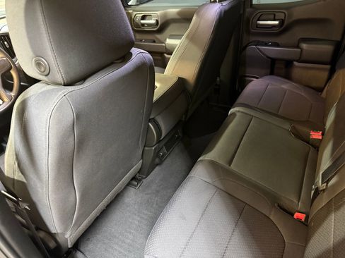 Used 2019 Chevrolet Silverado 1500 Custom Trail Boss image 31