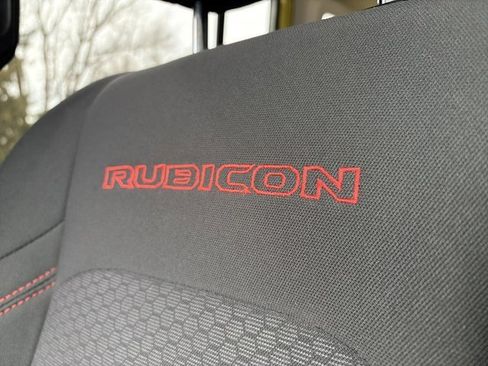 Used 2023 Jeep Wrangler Unlimited Rubicon image 24