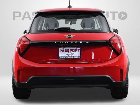 Certified 2025 MINI Cooper 2-Door Hardtop FWD image 6