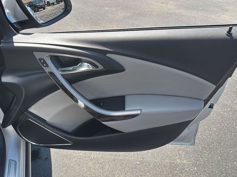 Used 2013 Buick Verano Convenience FWD image 14