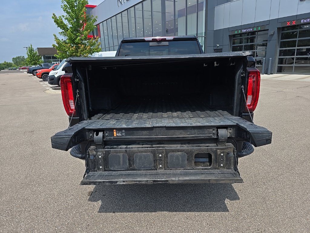 Used 2023 GMC Sierra 1500 Denali w/ Denali Reserve Package AWD/4WD image 22