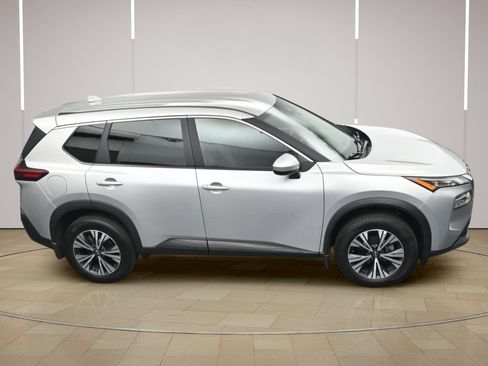Certified 2023 Nissan Rogue SV AWD/4WD image 32