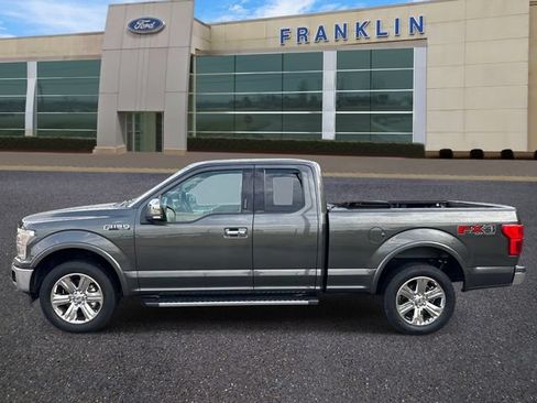 Used 2019 Ford F150 Lariat w/ Equipment Group 502A Luxury AWD/4WD image 4