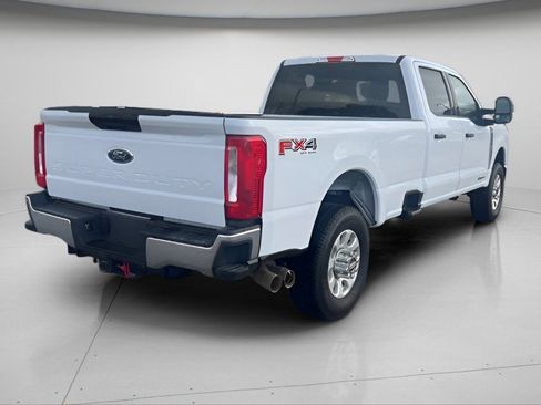 Used 2024 Ford F350 XLT w/ FX4 Off-Road Package image 14